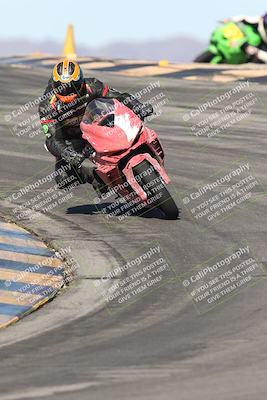 media/Nov-16-2025-Race Pace (Sun) [[8c5fa54630]]/Verified Riders/1-Turns 9 and 10 (925am)/